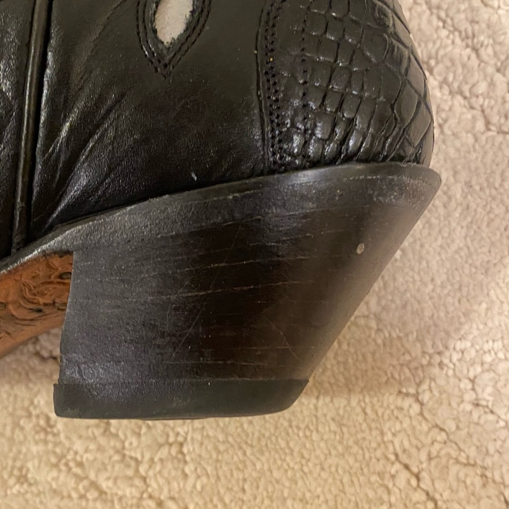 Black Leather Western Boots Festival Trend - Picture 7 of 9